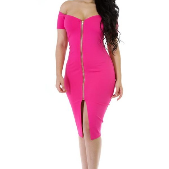 GITI Dresses & Skirts - Off The Shoulder ZipUp Dress